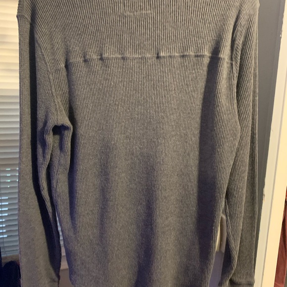 Abercrombie & Fitch Thermal - Picture 2 of 4